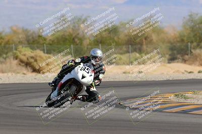 media/Nov-05-2022-SoCal Trackdays (Sat) [[f8d9b725ab]]/Turn 2 (1120am)/